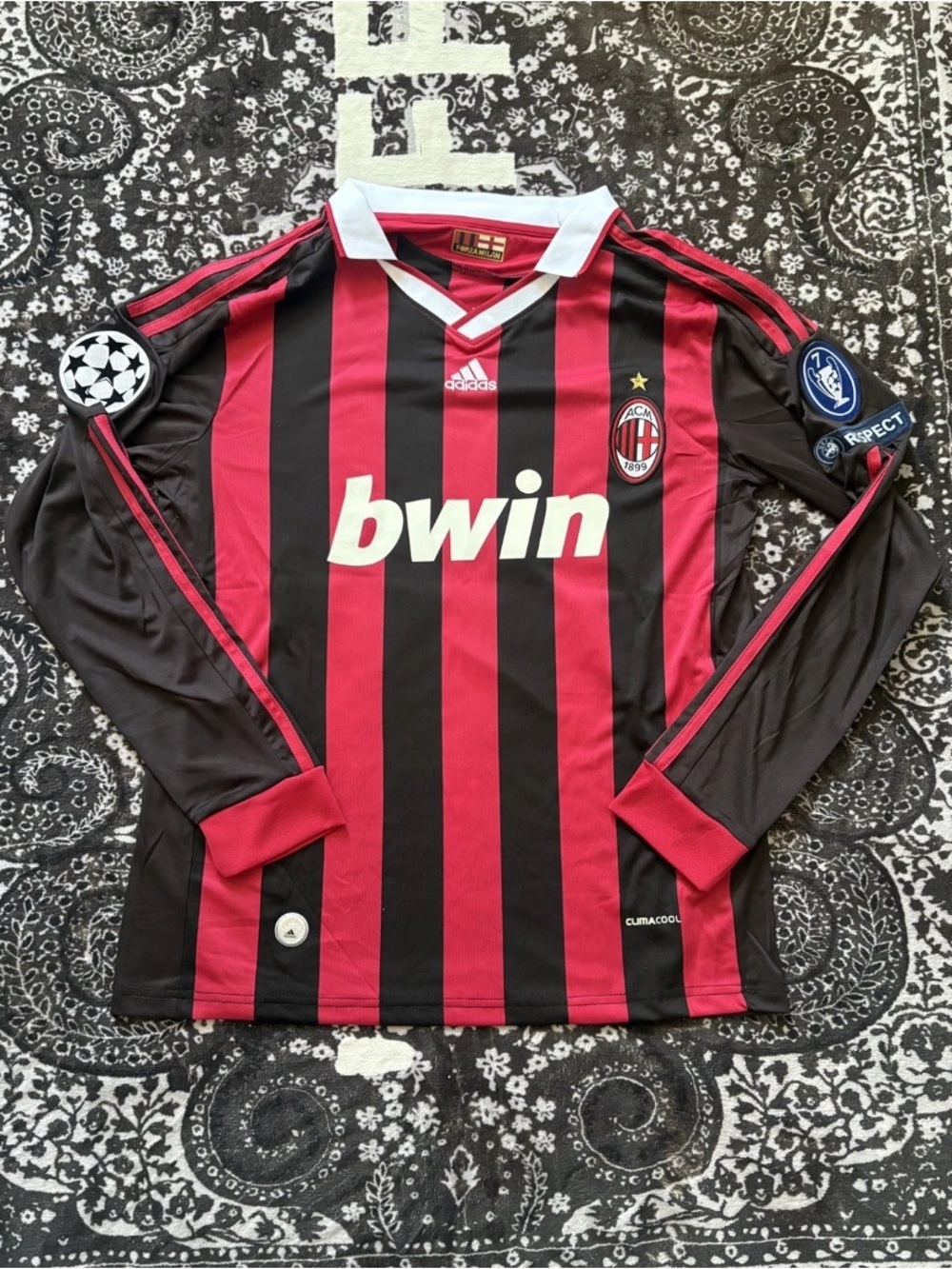 Ronaldinho #80 AC Milan 2009/10 Long Sleeve Jersey Retro - Men’s Size XL